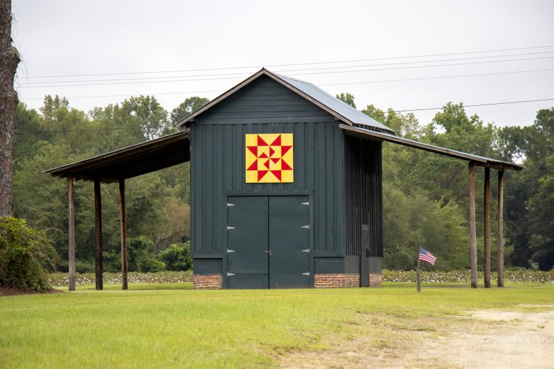 Pole Building Siding Service